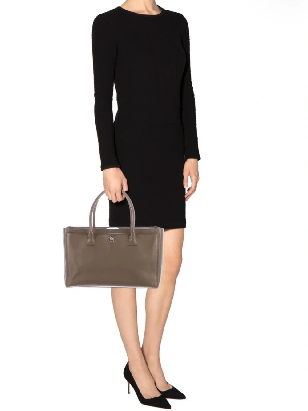 CHANEL Taupe Brown Pebbled Leather Medium Executive Tote